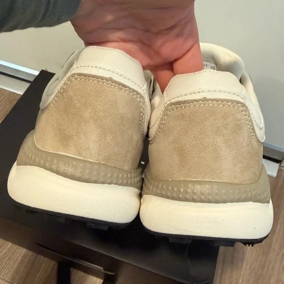 Fashion Nova Men's Sneakers in Cream and Tan - Picture 4 of 7